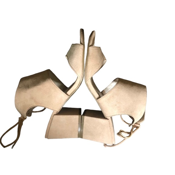 Kenneth Cole REACTION VEE STRONG Strappy Sandals - Picture 6 of 9